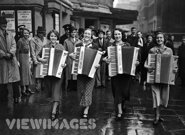 Accordion Band